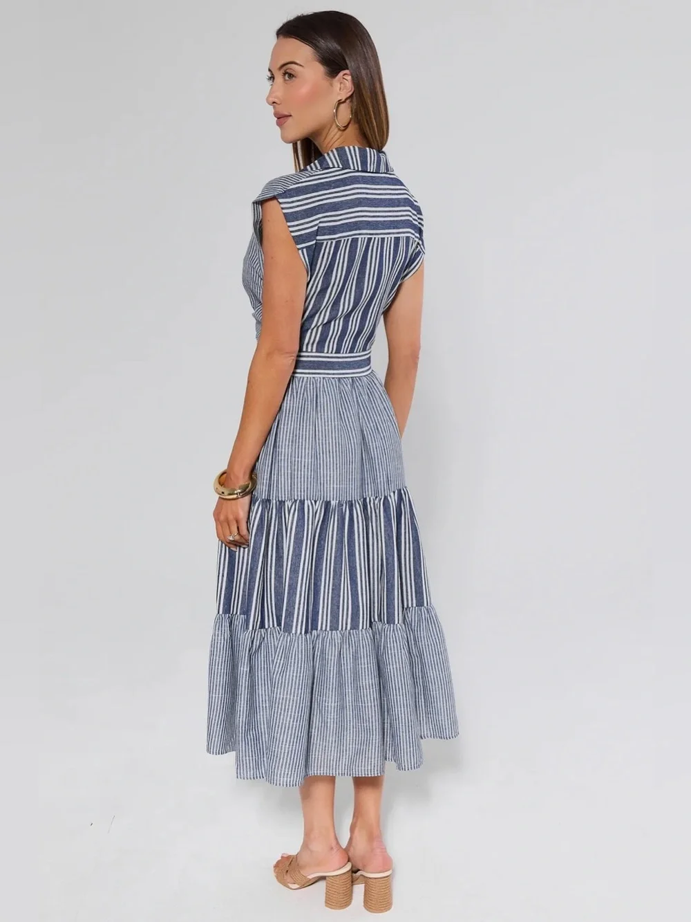 Avara Anniston Blue Multi Striped Midi Dress size small new with tags - Picture 2 of 4